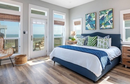 Port Bolivar Casa | Ez Come Ez Geaux 4 Bedroom Home by Redawning