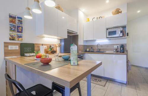Marine de Saint Ambroggio Apartamento | Félicità - Appt à 500m de la plage