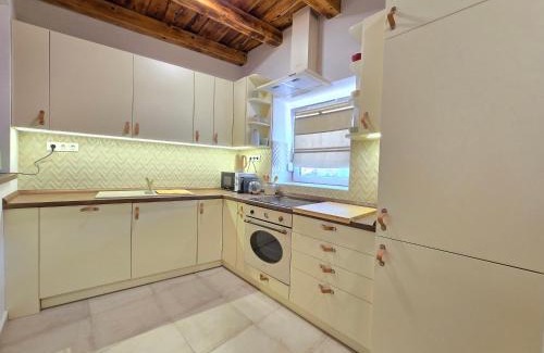 Balatonfured Casa | FÜGE - Füredi füge terasz