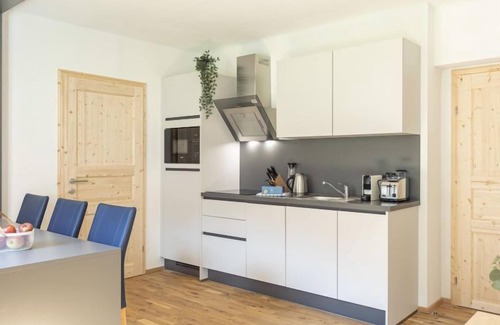 Eisenerz Apartamento | für 6 P. mit IR-Sauna & Sprudelwanne by Interhome