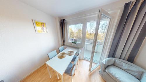 Borna-Heinersdorf Apartamento | Für Kulturhauptstadtentdecker, WLAN