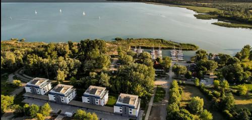 Balatonfuzfo Apartamento | Fűzliget2 - Balaton Bliss