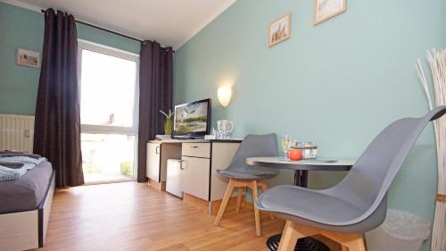 Lobbe Hotel | F-1010 Strandhaus Mönchgut Bed&Breakfast DZ 29 strandnah, inkl Frühstück
