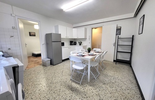 Trappes Apartamento | F 3.k.1 Avec 2 Chambres et 6 Lits