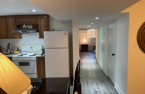 L'Amoreaux Casa | F 50 M To Station High-Speed Net Free Parking laundry cooking Near Pacific Mall