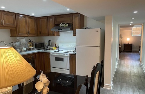L'Amoreaux Casa | F 50 M To Station High-Speed Net Free Parking laundry cooking Near Pacific Mall