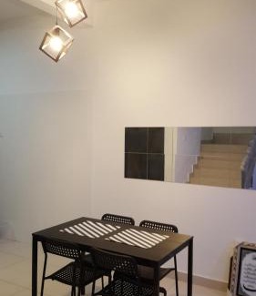 Taman Bukit Dahlia Casa | F.A Guesthouse Pasir Gudang