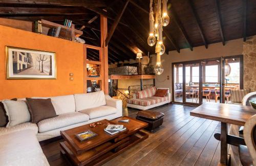 Agia Triada Apartamento | F & B Collection - St Triada for 8 - Villa Niki