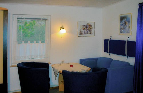 Klein Koris Casa | F *** - bungalow en un hermoso paisaje de bosque y lago a 35 km al sur de Berlín