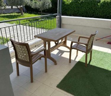 Neoi Epivates Apartamento | F & R Villa Studio 2
