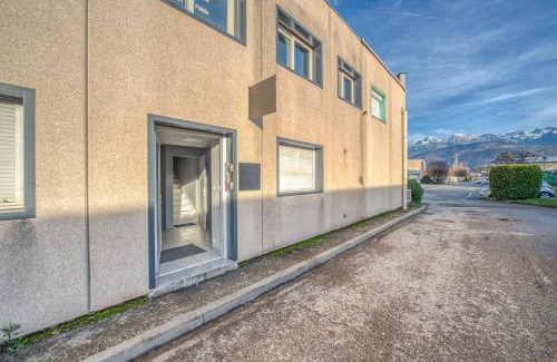 Saint-Martin-d'Heres Apartamento | F1 tout équipé neuf tout confort à 2 pas du campus universitaire et de Nerpic