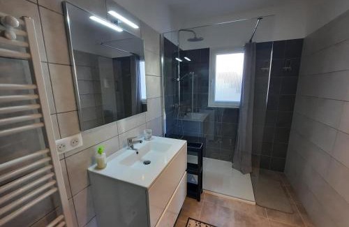 Alata Casa | F2 Alata proche d'Ajaccio rez-de-villa