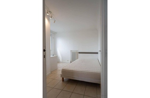 Trappes Apartamento | F2 B with 4 beds