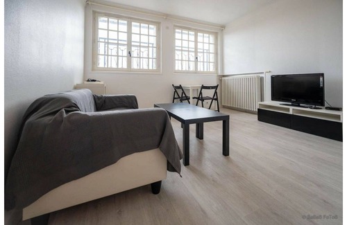 Trappes Apartamento | F2 B with 4 beds