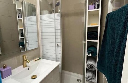 Rosny-sous-Bois Apartamento | F2 Entièrement équipée - Centre commercial Rosny 2 - Porte de Vincennes - 2 Pers