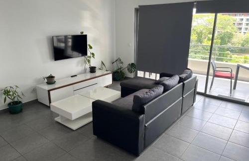 Faaa Apartamento | F2 Pamatai Nest - En hauteur, 10 min du centre ville - AC Wifi Piscine
