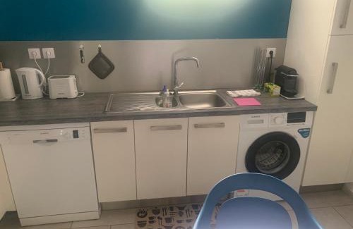 Le Lamentin Apartamento | F3 dans maison individuelle avec jardin arboré