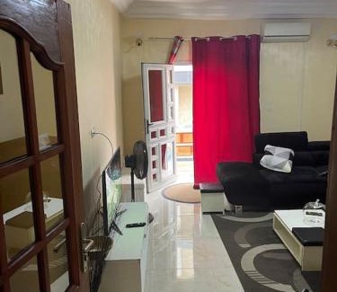 Ouakam Apartamento | F3 sur OUAKAM coté monument de la renaissance