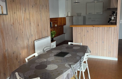 Chateaugay Apartamento | F3 with terrace and secure parking