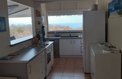 Tartane Casa | Casa de madera tipo F3 con piscina de sal