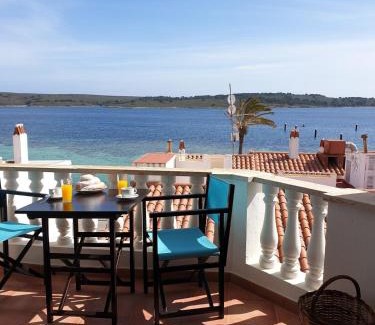 Fornells Apartamento | F76. Vistas al mar en Fornells!