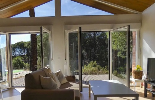 San Martín de Valdeiglesias Chalet De Esquí | Chalet en Costa de Madrid del Embalse de San Juan