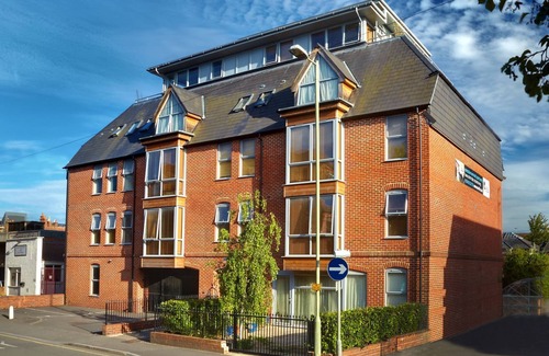 Newbury Apartamento | Fab 2 habitaciones 2 baños apt w / parking Pelican Hse Newbury