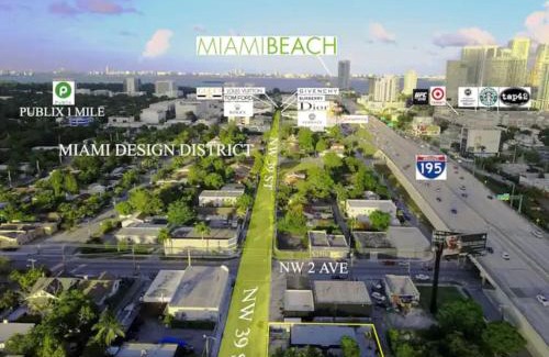 Buena Vista Casa | Fab 4BR Twin Villas Near Design District and Wynwood
