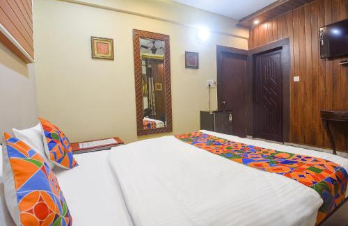 Candolim Hotel | FabExpress Corinthia Boutique Rooms - Nr Candolim Beach