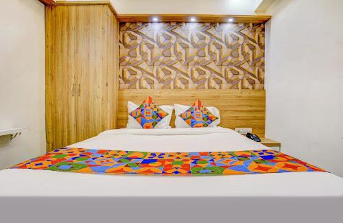 Wagholi Hotel | FabExpress Galaxy Stay - Nr Morya Hospital