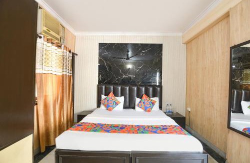 Faridabad Hotel | FabExpress Grand Highway