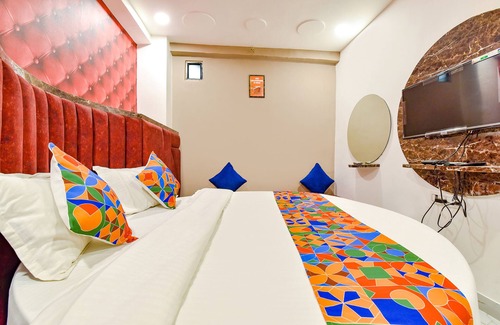 Ahmedabad Hotel | Fabexpress Lemon Inn