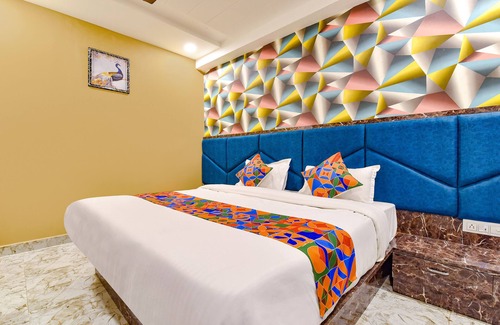 Ahmedabad Hotel | Fabexpress Lemon Inn