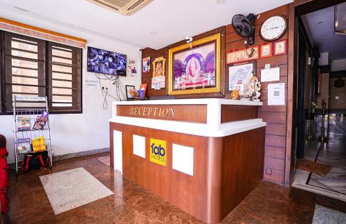 Chromepet Hotel | FabExpress MM Residency