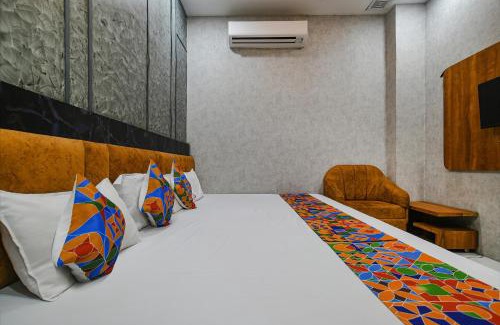 Ujjain Hotel | FabExpress Orbit