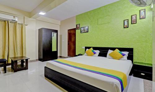 Sadduguntepalya Hotel | FabExpress Palm Emirates