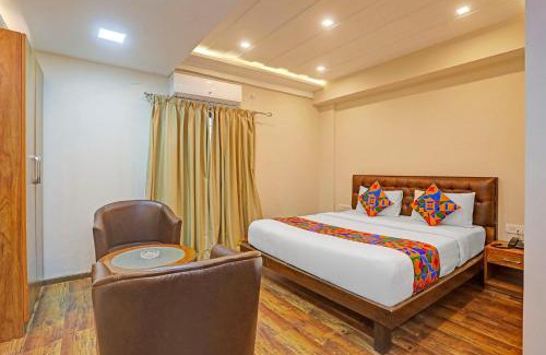Bengaluru Hotel | FabExpress Pooja