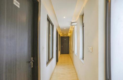 Allahabad Hotel | FabExpress Shri Ram Kashi