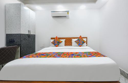 Sainik Farm Hotel | FabExpress The Cozy Cloud