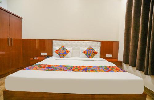 Lucknow Hotel | FabExpress Trijal Inn