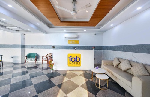 Sector 27 Hotel | FabExpress Vibe