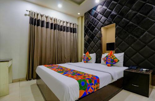 Karol Bagh Hotel | FabExpress Yug Villa Karol Bagh