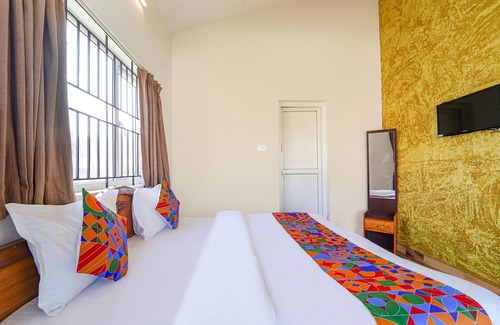 Kandal Hotel | Fabhotel Bala Garden