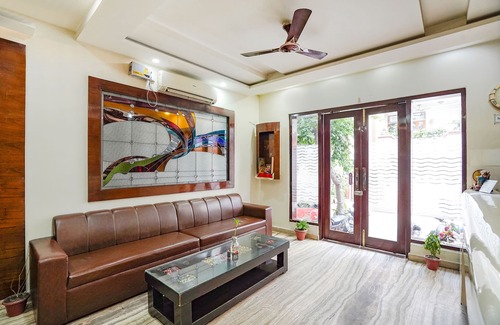 Vaishali Hotel | Fabhotel Cloud 9 Shopprix Mall