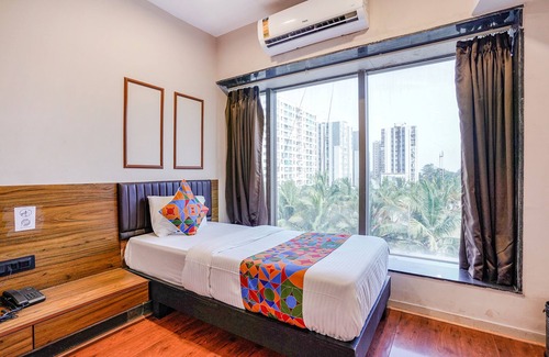Surat Hotel | Fabhotel Crescent