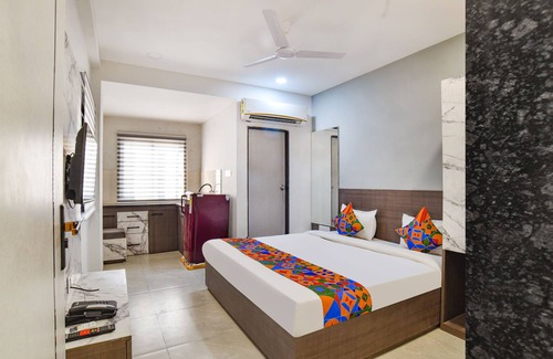 Indore Hotel | Fabhotel Dev'S Inn