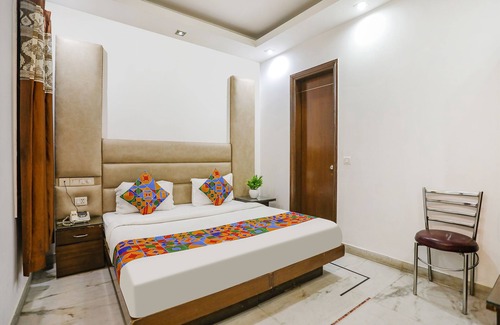 Patel Nagar Hotel | Fabhotel East Patel Nagar