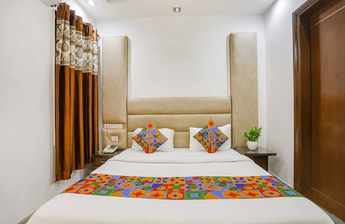 Patel Nagar Hotel | Fabhotel East Patel Nagar