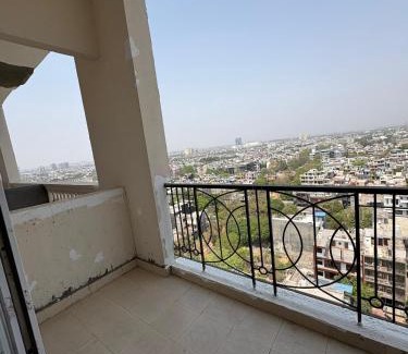 Greater Noida Apartamento | FabHotel Elegant Stay