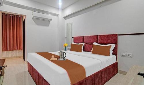 Rau Hotel | FabHotel Elite Residency